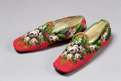 Work slippers by English School